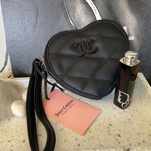 BUNDLE JUICY Couture Black Quilted Wristlet Bag & DIOR Lipstick Addict Red 872 - Picture 5 of 12
